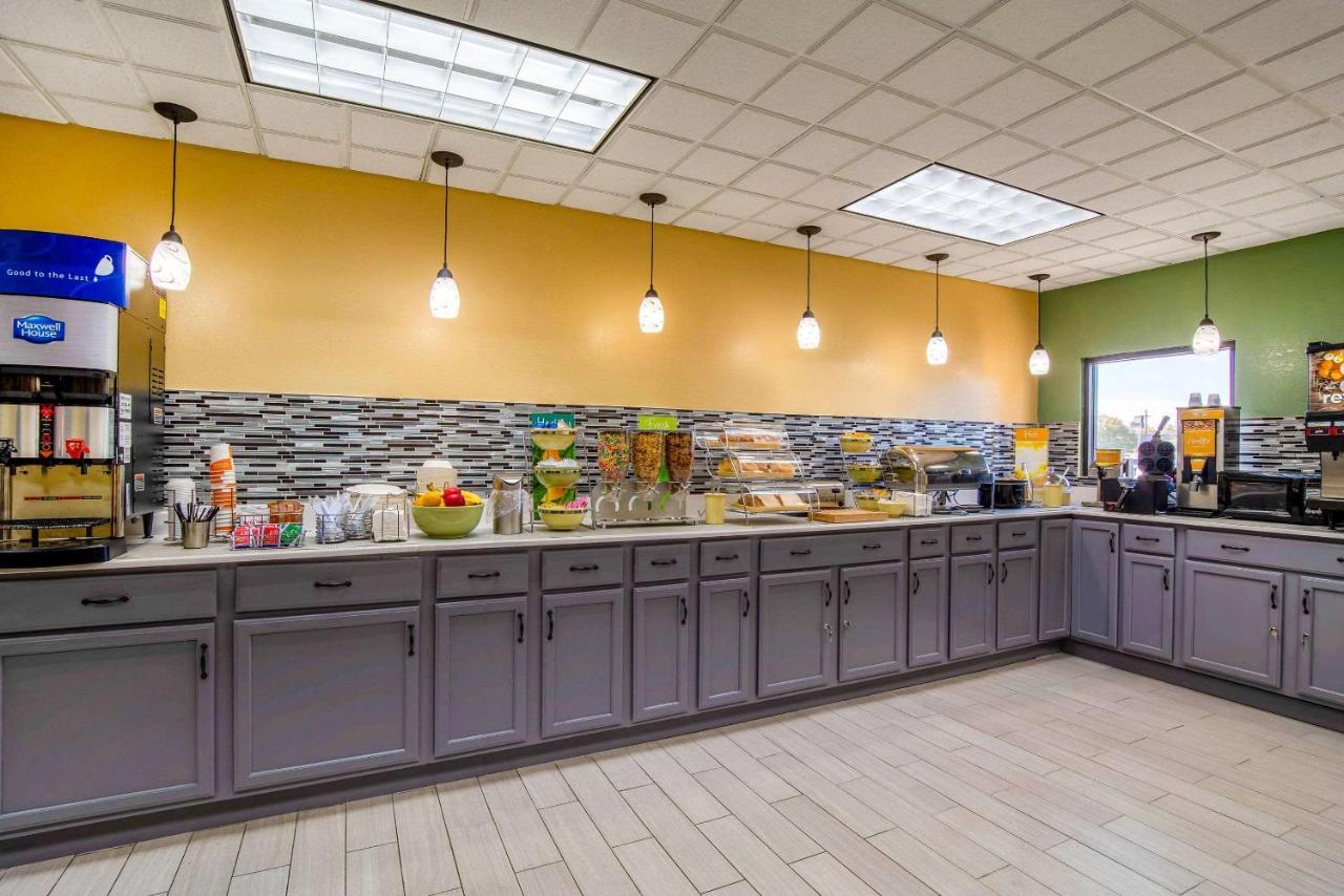 Quality Inn West Columbia - Cayce Esterno foto