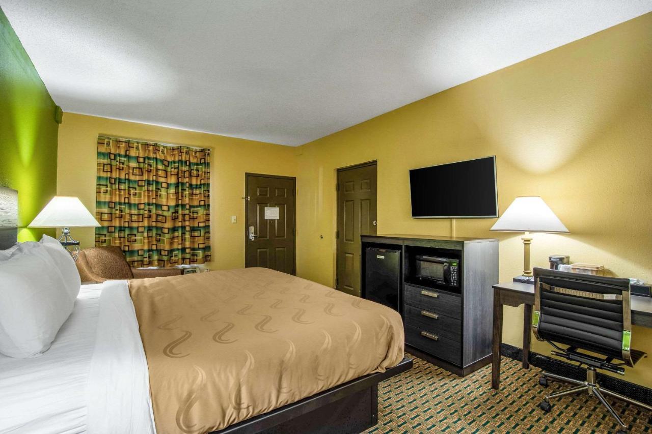 Quality Inn West Columbia - Cayce Esterno foto